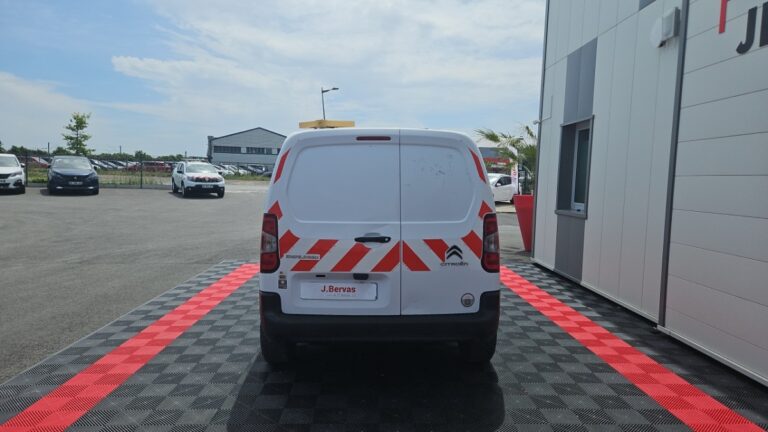Citroën Berlingo Van M 1000kg BlueHDi 100 S&S BVM Worker - Image 04 (July 7, 2026)