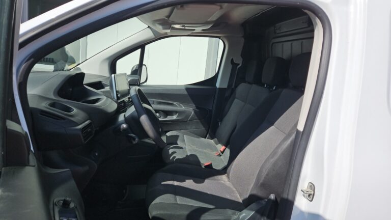 Peugeot Partner FOURGON M 650 KG BLUEHDI 100 SS BVM6 - Image 13 (July 7, 2026)