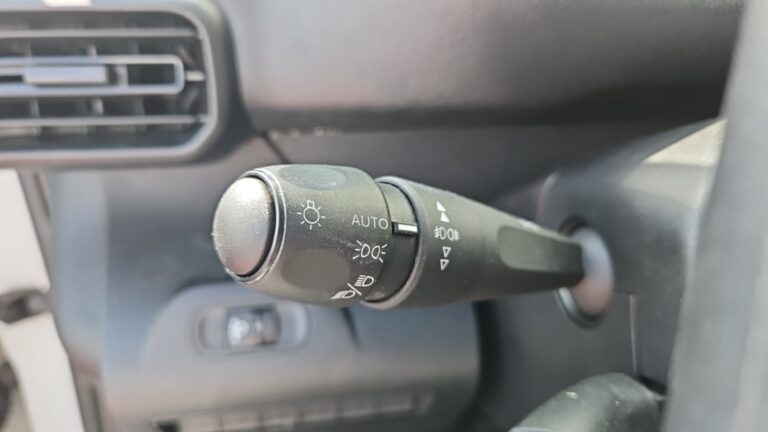 Peugeot Partner FOURGON M 650 KG BLUEHDI 100 SS BVM6 - Image 20 (July 7, 2026)