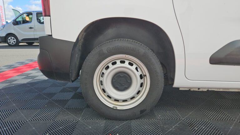 Peugeot Partner FOURGON M 650 KG BLUEHDI 100 SS BVM6 - Image 08 (July 7, 2026)