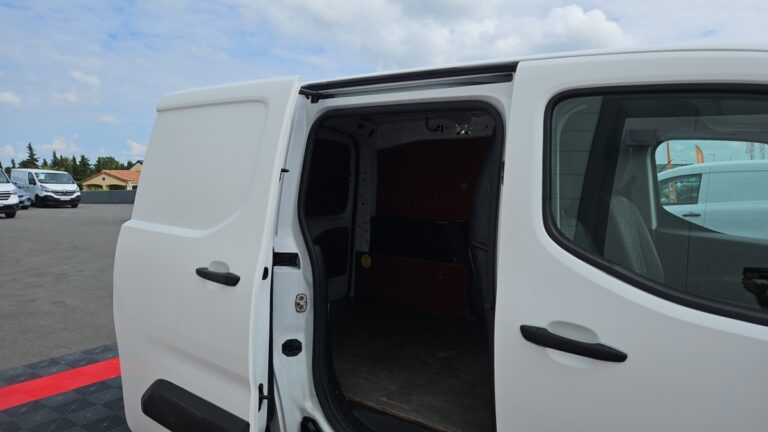 Citroën Berlingo VAN M 1000 BLUEHDI 100 SS BVM5 CLUB - Image 10 (July 7, 2026)