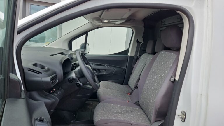 Citroën Berlingo VAN M 1000 BLUEHDI 100 SS BVM5 CLUB - Image 13 (July 7, 2026)