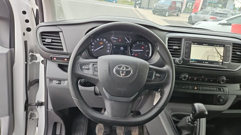 Toyota PROACE FOURGON MEDIUM 1.5L 120 D-4D BVM6 BUSINESS - Image 15 (July 7, 2026)