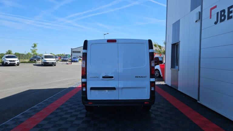 Renault Trafic FOURGON 3000 kg blue dci 150 grand confort - Image 04 (July 7, 2026)