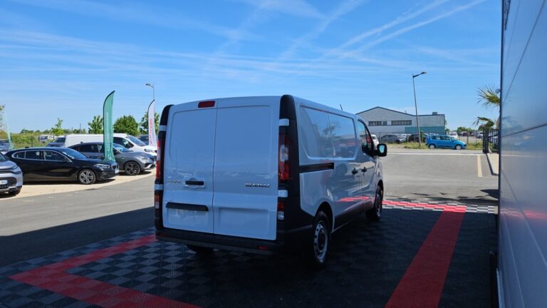 Renault Trafic FOURGON 3000 kg blue dci 150 grand confort - Image 05 (July 7, 2026)