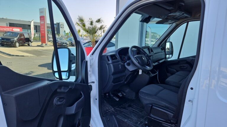 Renault Master FOURGON trac f3500 dci 135 grand confort - Image 12 (July 7, 2026)