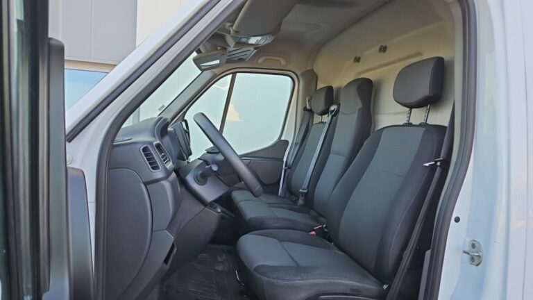 Renault Master FOURGON trac f3500 dci 135 grand confort - Image 13 (July 7, 2026)
