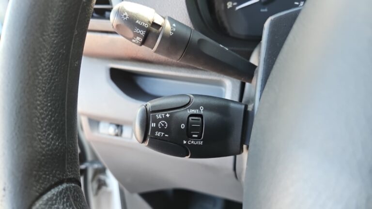 Toyota PROACE FOURGON MEDIUM 1.5L 100 D-4D BVM6 DYNAMIC - Image 19 (July 7, 2026)