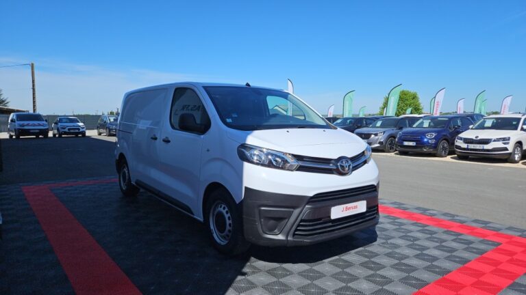 Toyota PROACE FOURGON MEDIUM 1.5L 100 D-4D BVM6 DYNAMIC - Image 06 (July 7, 2026)