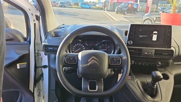 Citroën Berlingo VAN M 650 BLUEHDI 100 SS BVM6 CLUB - Image 15 (July 7, 2026)