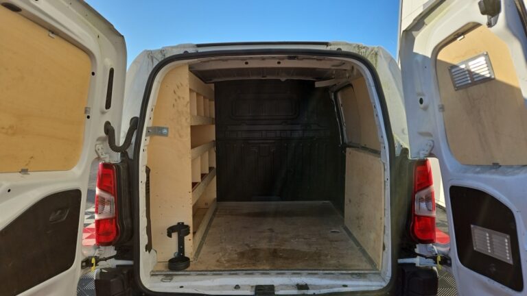 Citroën Berlingo VAN M 650 BLUEHDI 100 SS BVM6 CLUB - Image 09 (July 7, 2026)