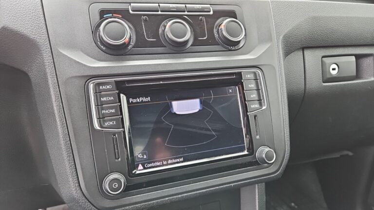 Volkswagen Caddy Van 2.0 TDI 122 4MOTION BVM6 BUSINESS LINE PLUS - Image 18 (July 7, 2026)