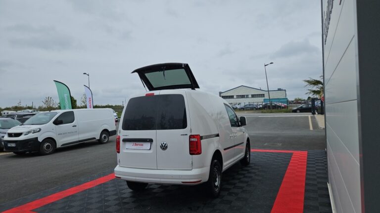 Volkswagen Caddy Van 2.0 TDI 122 4MOTION BVM6 BUSINESS LINE PLUS - Image 05 (July 7, 2026)
