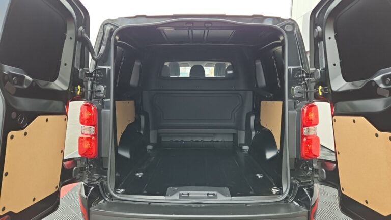 Fiat Scudo Cabine Approfondie XL bluehdi 180 eat8 - Image 09 (July 7, 2026)