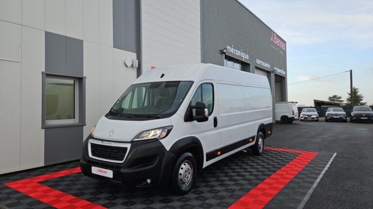 Peugeot Boxer FOURGON TOLE 435 BLUEHDI 140 SS ASPHALT - Image 01 (July 7, 2026)