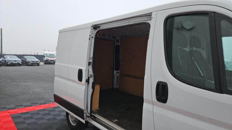 Peugeot Boxer TOLE 333 BLUEHDI 140 SS ASPHALT - Image 10 (July 7, 2026)