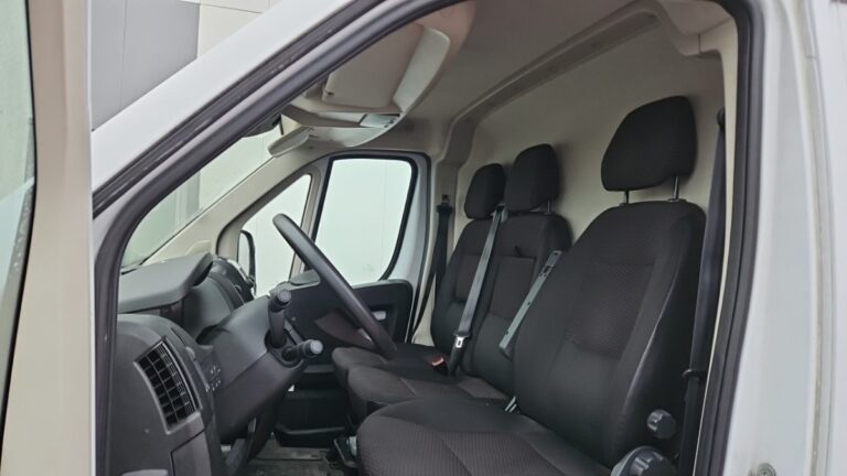 Peugeot Boxer TOLE 333 BLUEHDI 140 SS ASPHALT - Image 13 (July 7, 2026)