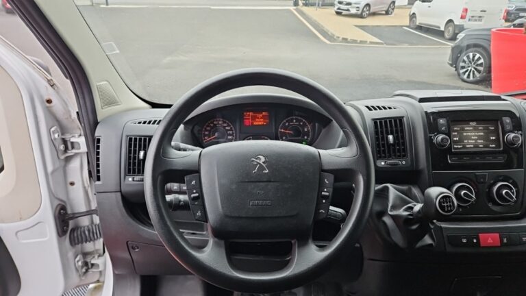 Peugeot Boxer TOLE 333 BLUEHDI 140 SS ASPHALT - Image 15 (July 7, 2026)