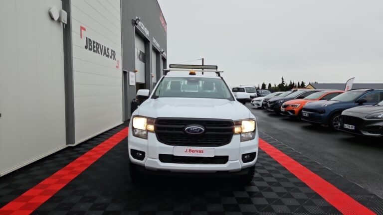 Ford Ranger SUPER CABINE 2.0 ECOBLUE 170 CH SS BVA6 4X4 XLT - Image 07 (July 7, 2026)