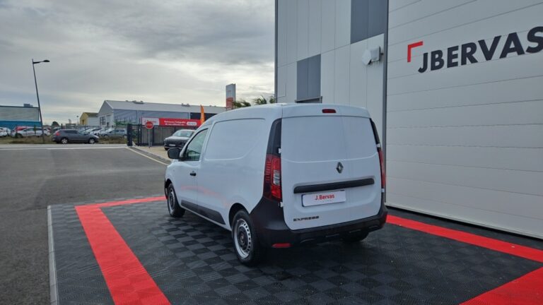 Renault Express Van BLUE DCI 95 – 22 CONFORT - Image 03 (July 7, 2026)