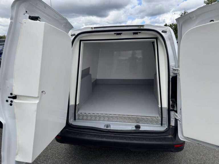 Renault Kangoo Van L2 BLUE DCI 115 GRAND CONFORT – CAISSE ISOTHERME - Image 12 (July 7, 2026)