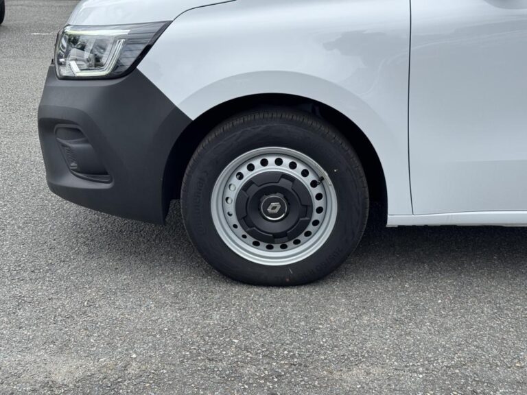 Renault Kangoo Van L2 BLUE DCI 115 GRAND CONFORT – CAISSE ISOTHERME - Image 20 (July 7, 2026)