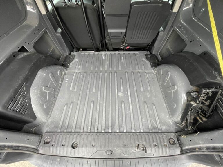 Renault Kangoo II Express Compact Phase 2 (VU) 75 ch GARANTIE 6 MOIS - Image 16 (July 7, 2026)