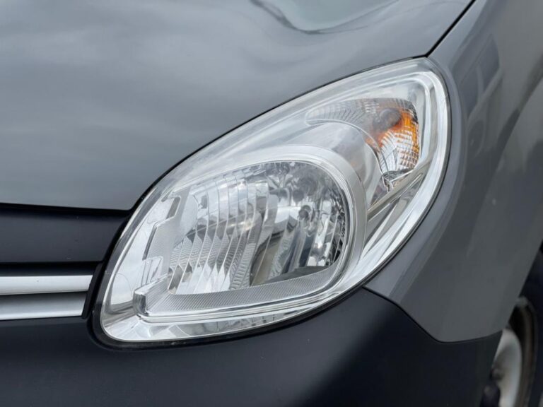 Renault Kangoo II Express Compact Phase 2 (VU) 75 ch GARANTIE 6 MOIS - Image 07 (July 7, 2026)