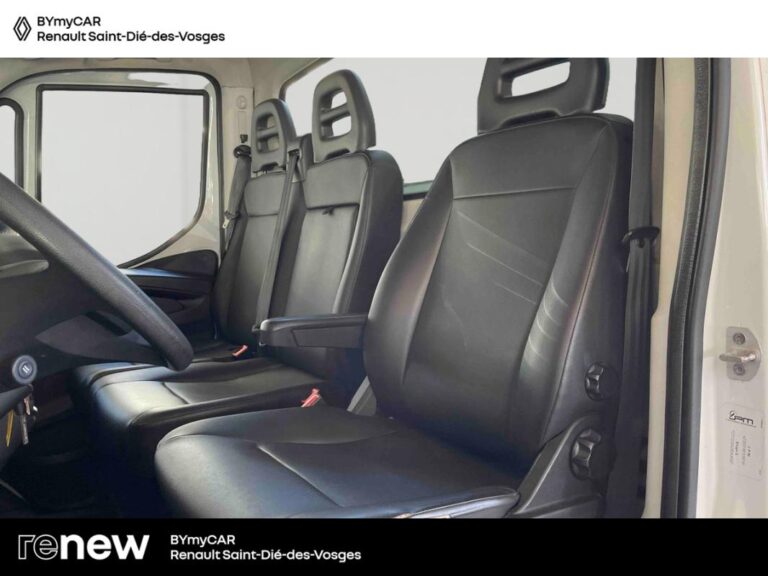 Iveco Daily CHASSIS DBLE CABINE CAB 35C 14S P EMP 3450 QUAD-LEAF HI MATIC - Image 11 (July 7, 2026)