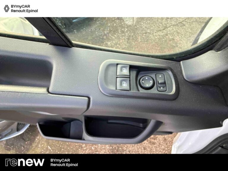 Renault Master FOURGON FGN TRAC F3500 BLUE DCI 135 CONFORT - Image 18 (July 7, 2026)