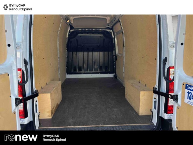 Renault Master FOURGON FGN TRAC F3500 BLUE DCI 135 CONFORT - Image 13 (July 7, 2026)