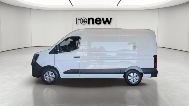 Renault Master FOURGON FG BLUE DCI 150 3T5 TR AUTO EXTRA - Image 02 (July 7, 2026)