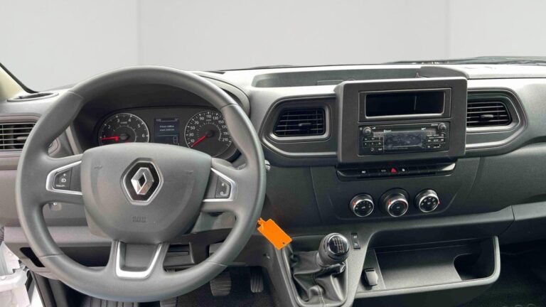 Renault Master FOURGON FGN TRAC F3500 BLUE DCI 135 CONFORT - Image 09 (July 7, 2026)