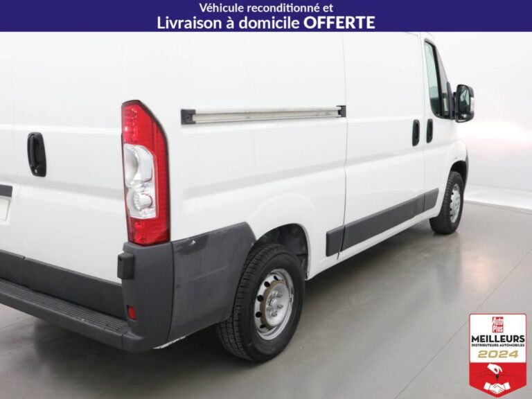 Peugeot Boxer FOURGON TOLE 333 2.2 HDi 110 FAP – CONFORT - Image 05 (July 7, 2026)