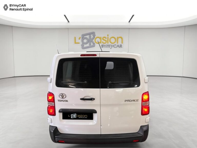 Toyota PROACE FOURGON MY20 LONG 2.0L 120 D-4D BVM6 MOTEUR NEUF 01/2026 BUSINESS - Image 04 (July 7, 2026)
