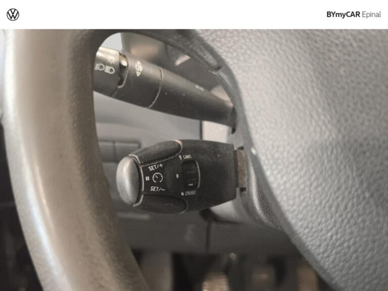 Peugeot Partner FOURGON STANDARD 1.6 BLUEHDI 100 BVM5 PREMIUM - Image 19 (July 7, 2026)