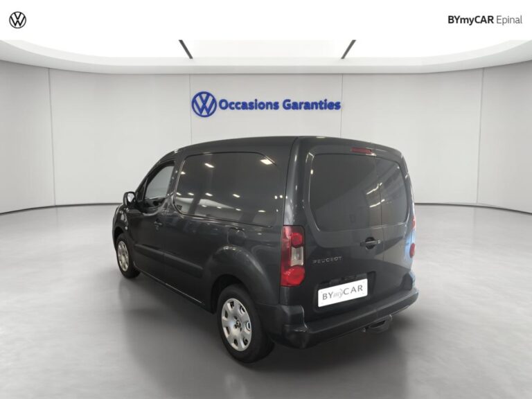 Peugeot Partner FOURGON STANDARD 1.6 BLUEHDI 100 BVM5 PREMIUM - Image 03 (July 7, 2026)