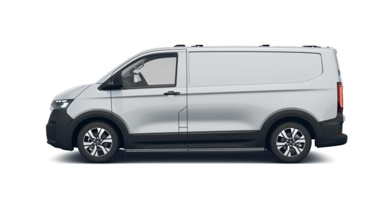 Volkswagen Transporter VAN 2.0 TDI 170 BVA8 4MOTION BUSINESS - Image 02 (July 7, 2026)