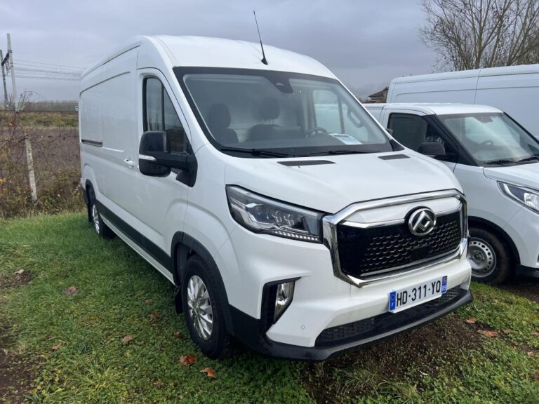 Maxus Deliver 9 E-DELIVER9 FOURGON DOUBLE PORTE 72 KWH - Image 03 (July 7, 2026)