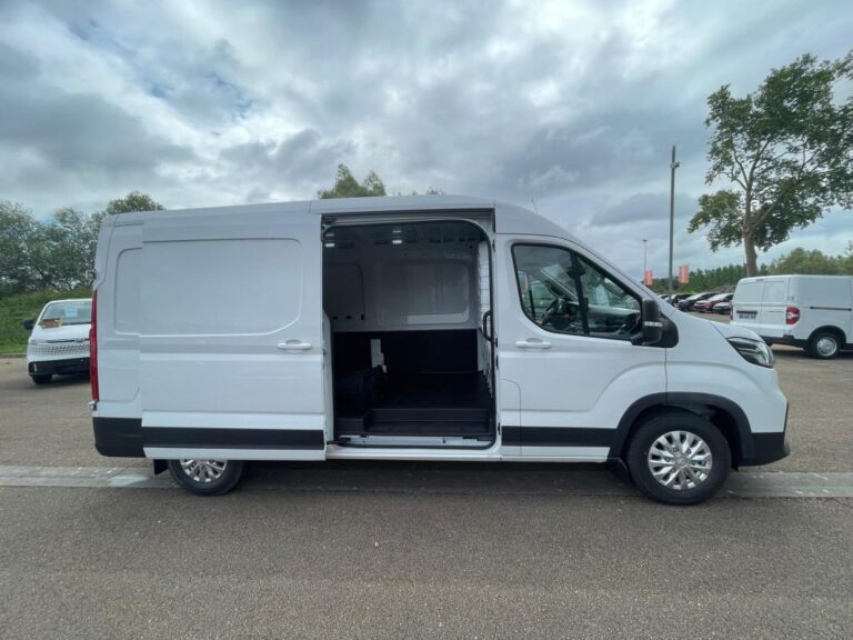 Maxus Deliver 9 E-DELIVER9 FOURGON 88 KWH - Image 06 (July 7, 2026)