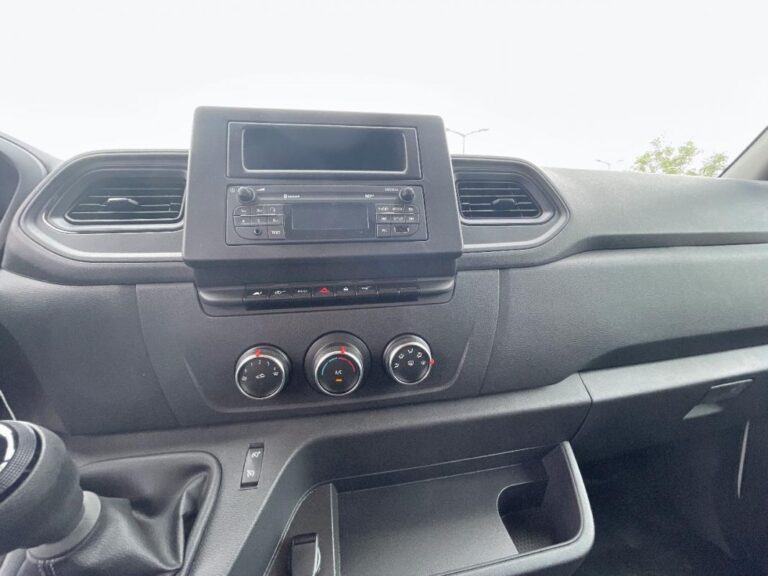 Nissan Interstar FOURGON 3T5 2.3 DCI 150 S/S ACENTA - Image 16 (July 7, 2026)