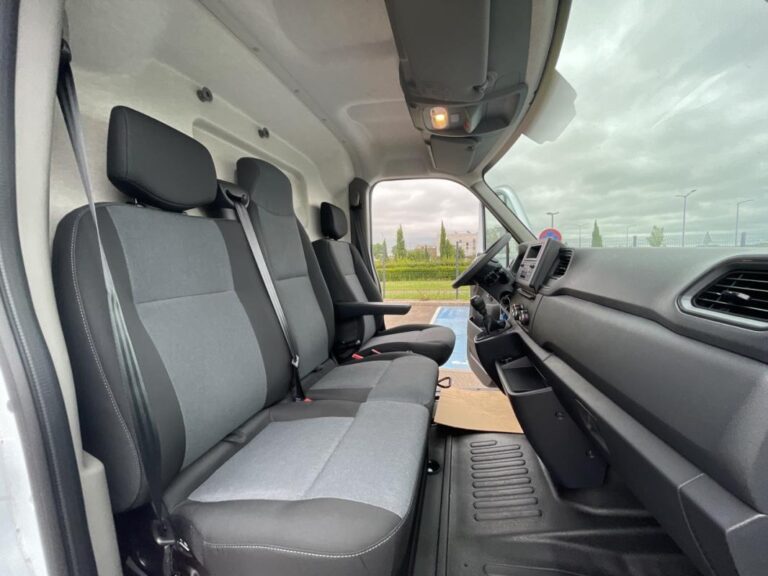 Nissan Interstar FOURGON 3T5 2.3 DCI 150 S/S ACENTA - Image 20 (July 7, 2026)