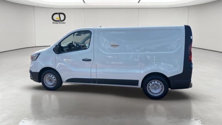 Renault Trafic FOURGON FG BLUE DCI 130 3T GSR2 ADVANCE - Image 02 (July 7, 2026)