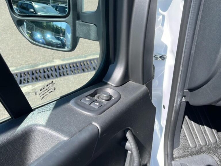 Renault Master FOURGON FGN 3.5t 2.3 dCi 130 E6 CONFORT - Image 09 (July 7, 2026)