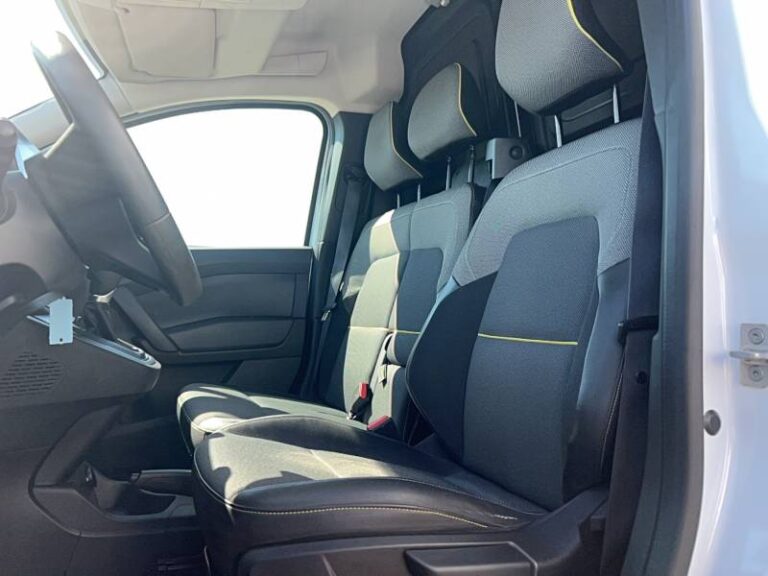 Renault Kangoo Van E-TECH ELECTRIQUE EV45 DC 80KW GRAND CONFORT - Image 09 (July 7, 2026)