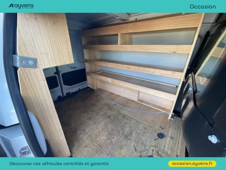 Renault Express Van 1.3 TCe 100ch Confort - Image 11 (July 7, 2026)