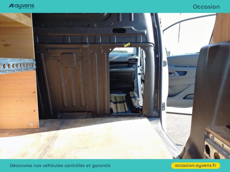 Citroën Berlingo Van XL 950kg BlueHDi 100 S&S Driver - Image 18 (July 7, 2026)