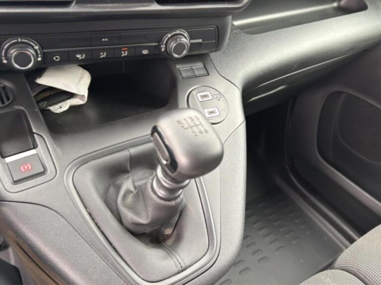 Peugeot Partner FOURGON M 650 KG BLUEHDI 100 S&S BVM6 - Image 16 (July 7, 2026)