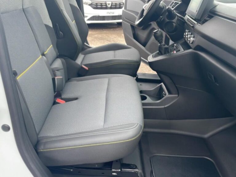 Renault Kangoo Van FG TOLE BLUE DCI 115 L1 GSR2 EXTRA - Image 11 (July 7, 2026)
