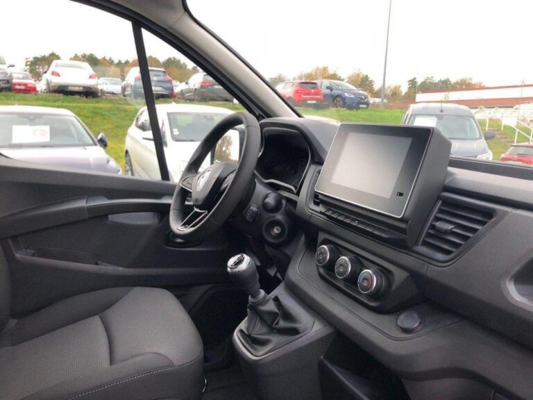 Renault Trafic FOURGON FGN 2800 KG BLUE DCI 110 CONFORT - Image 15 (July 7, 2026)